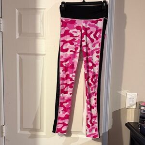 Pink Camo Women’s Leggings